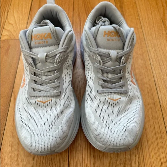 Hoka One Bondi 8 Women’s Running Shoe Size 6 and 6.5 - Picture 2 of 3